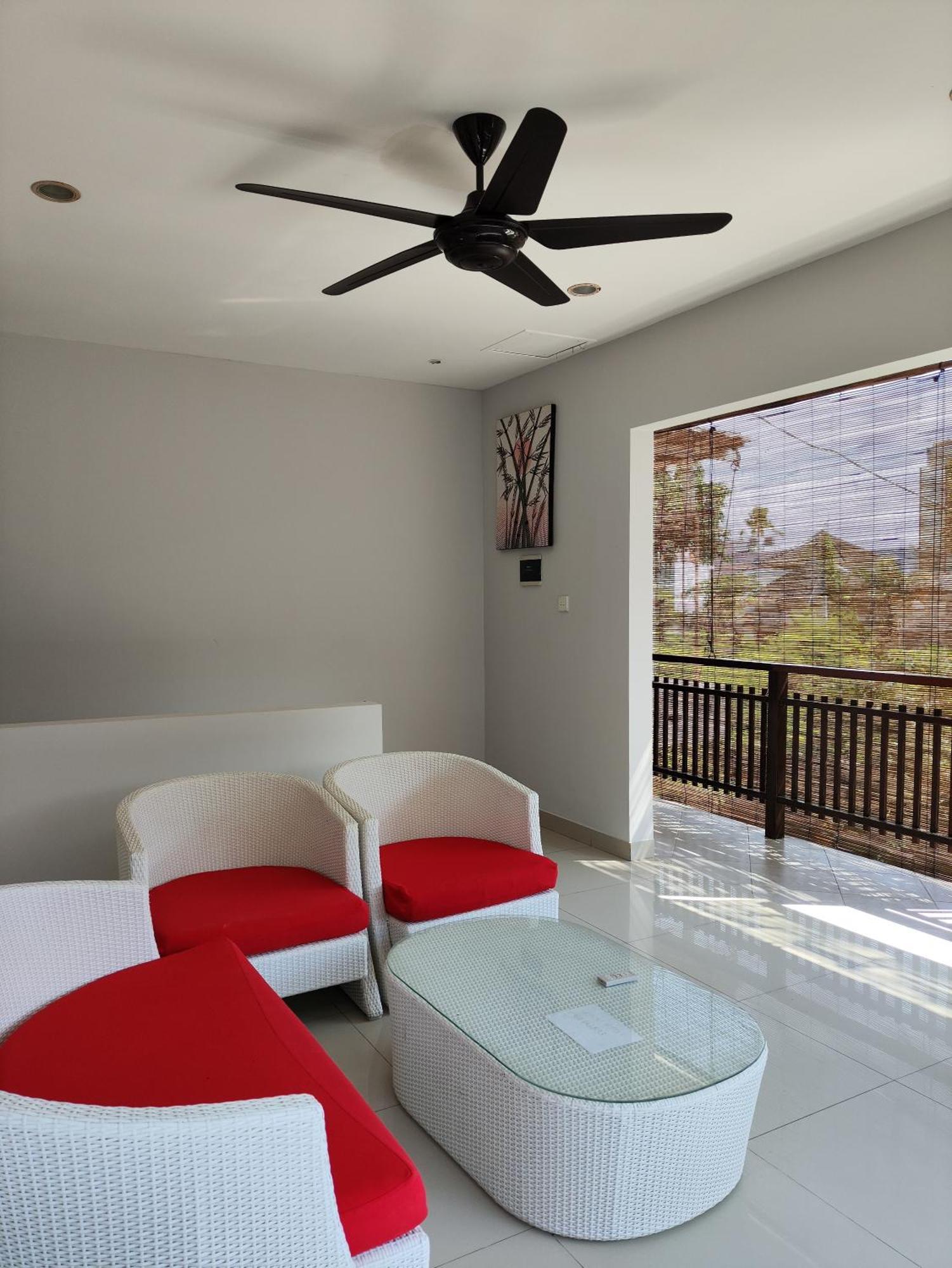 קנגו Villa Lovecho מראה חיצוני תמונה